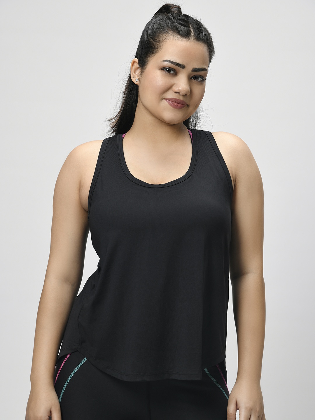 

aastey Scoop Neck Sleeveless Tank Top, Black