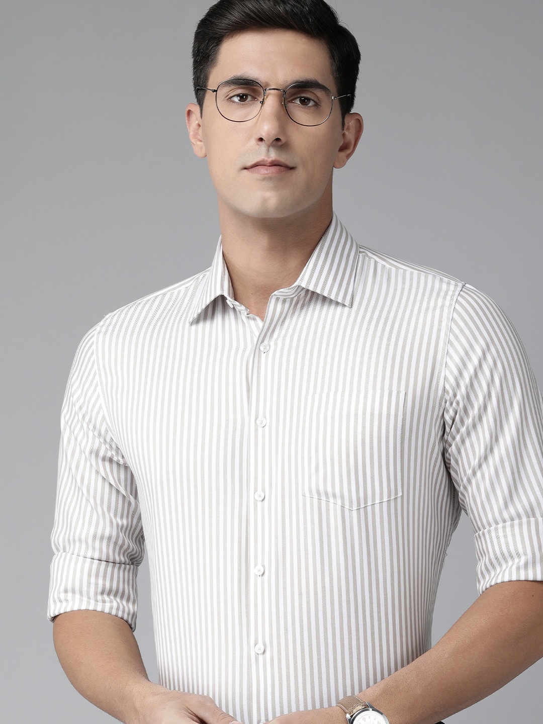 

Van Heusen Men Slim Fit Striped Formal Shirt, White