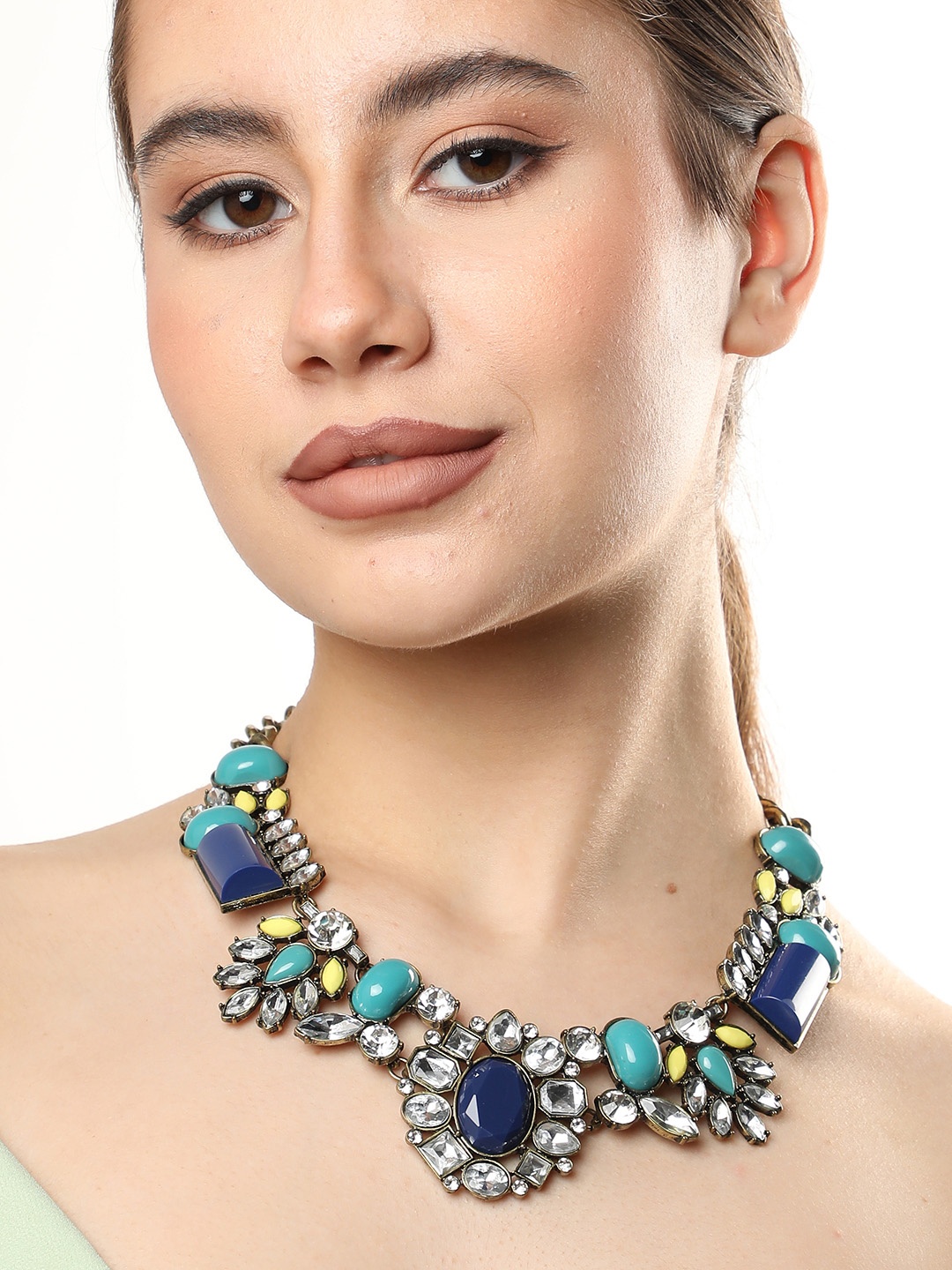 

SOHI Gold-Plated Necklace