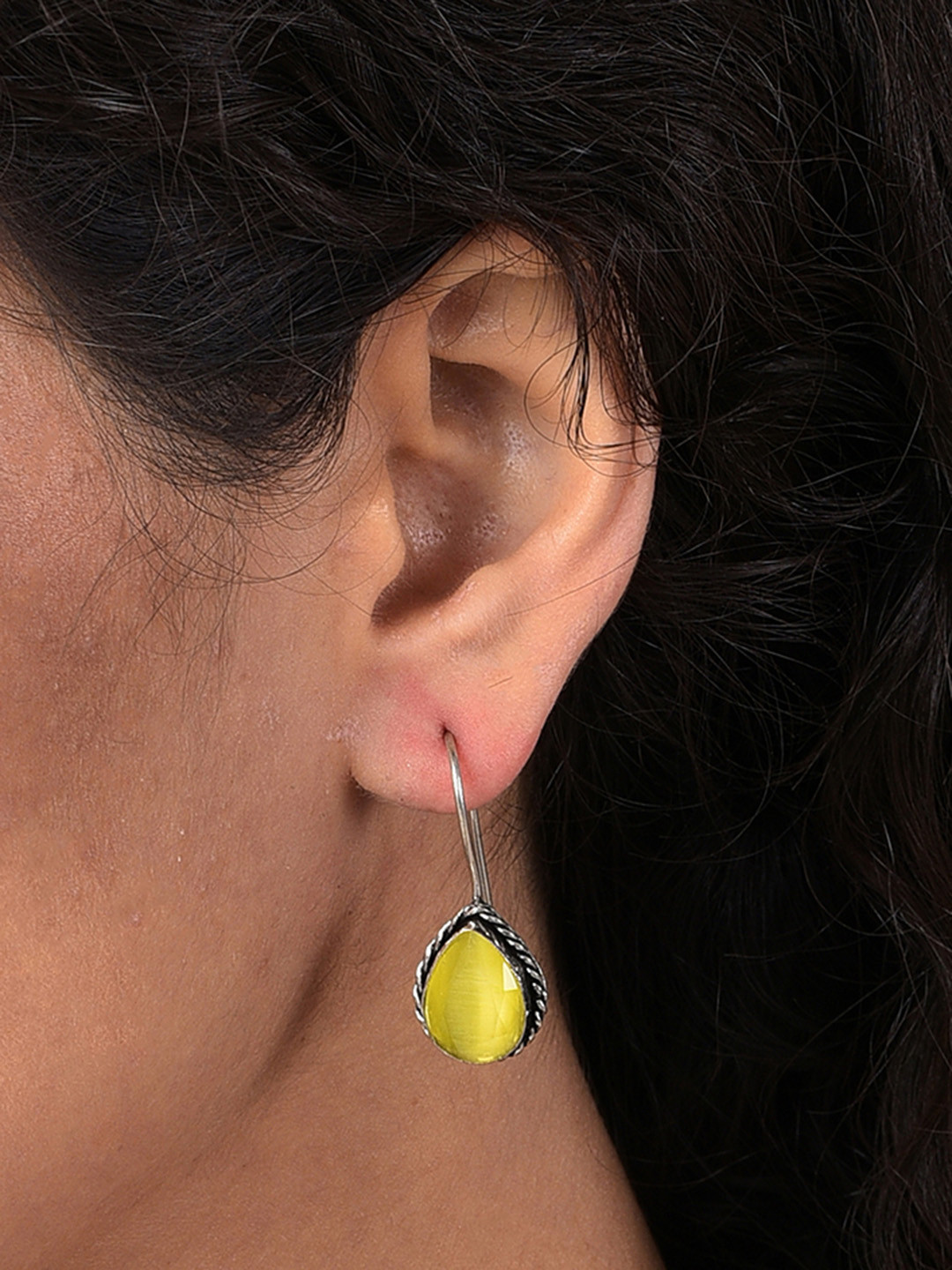 

SOHI Women Silver Plated Teardrop Shaped Drop Earrings, Yellow