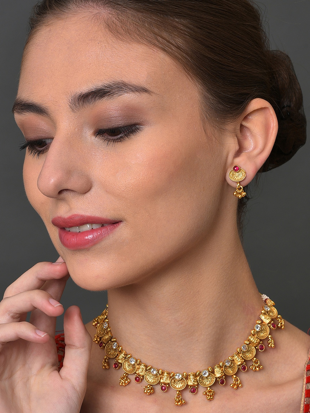 

SOHI Gold-Plated Stone-Studded Jewellery Set