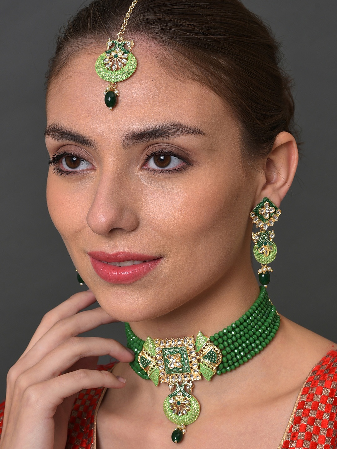 

SOHI Gold Plated Stone Studded & Beaded Jewellery Set