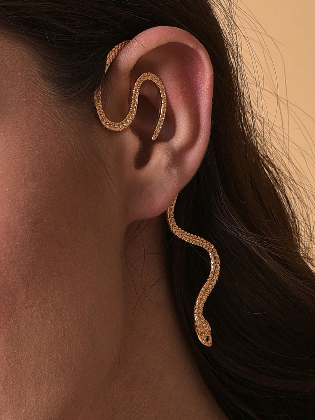 

SOHI Contemporary Ear Cuff Earrings, Gold