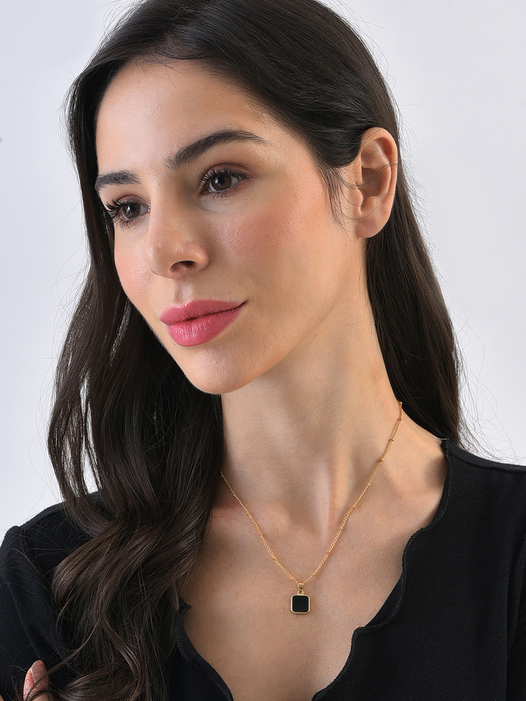 

SOHI Gold-Plated Chain