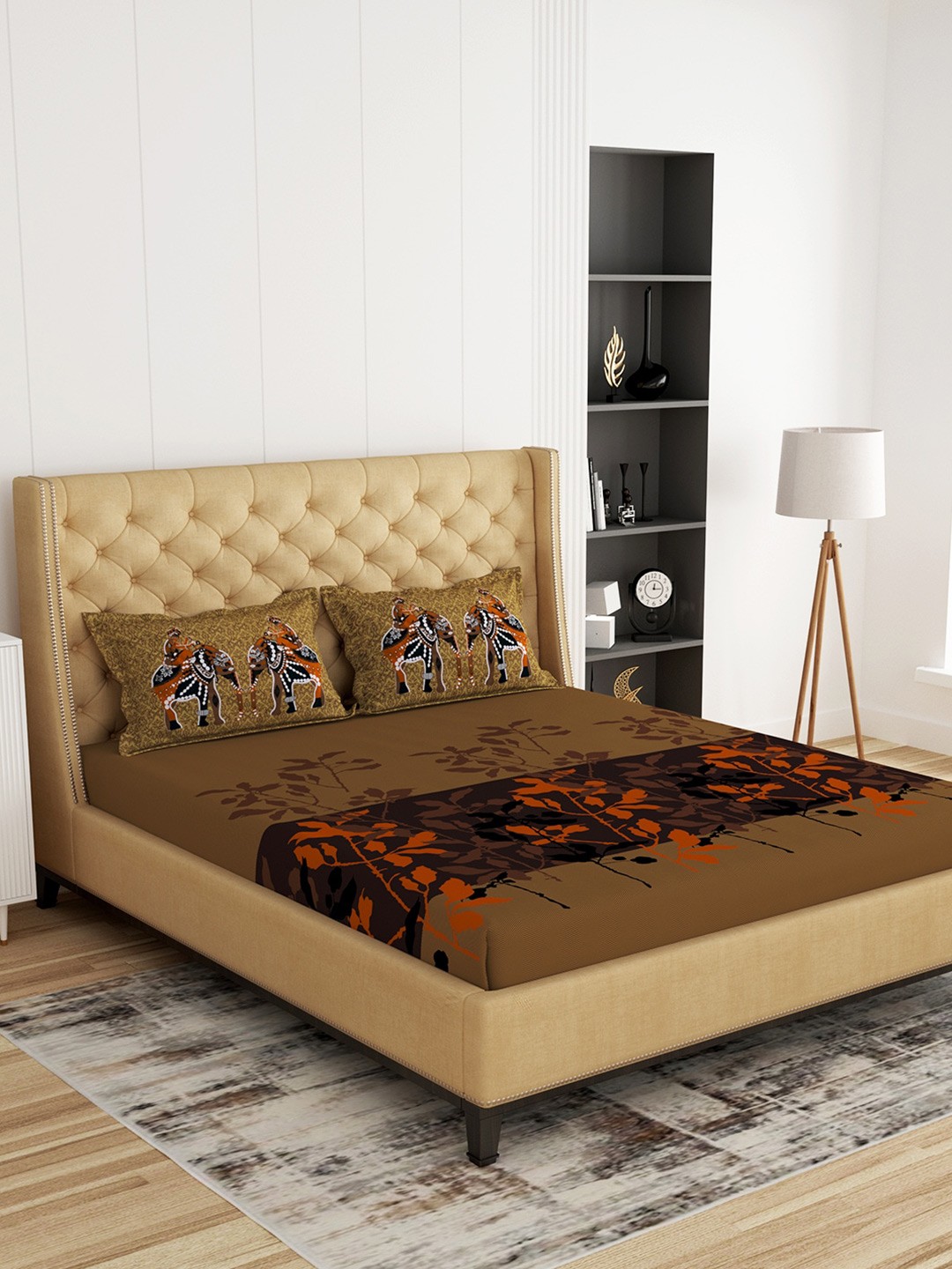 Story@home Brown & Black Floral 300 TC King Cotton Bedsheet with 2 Pillow Covers