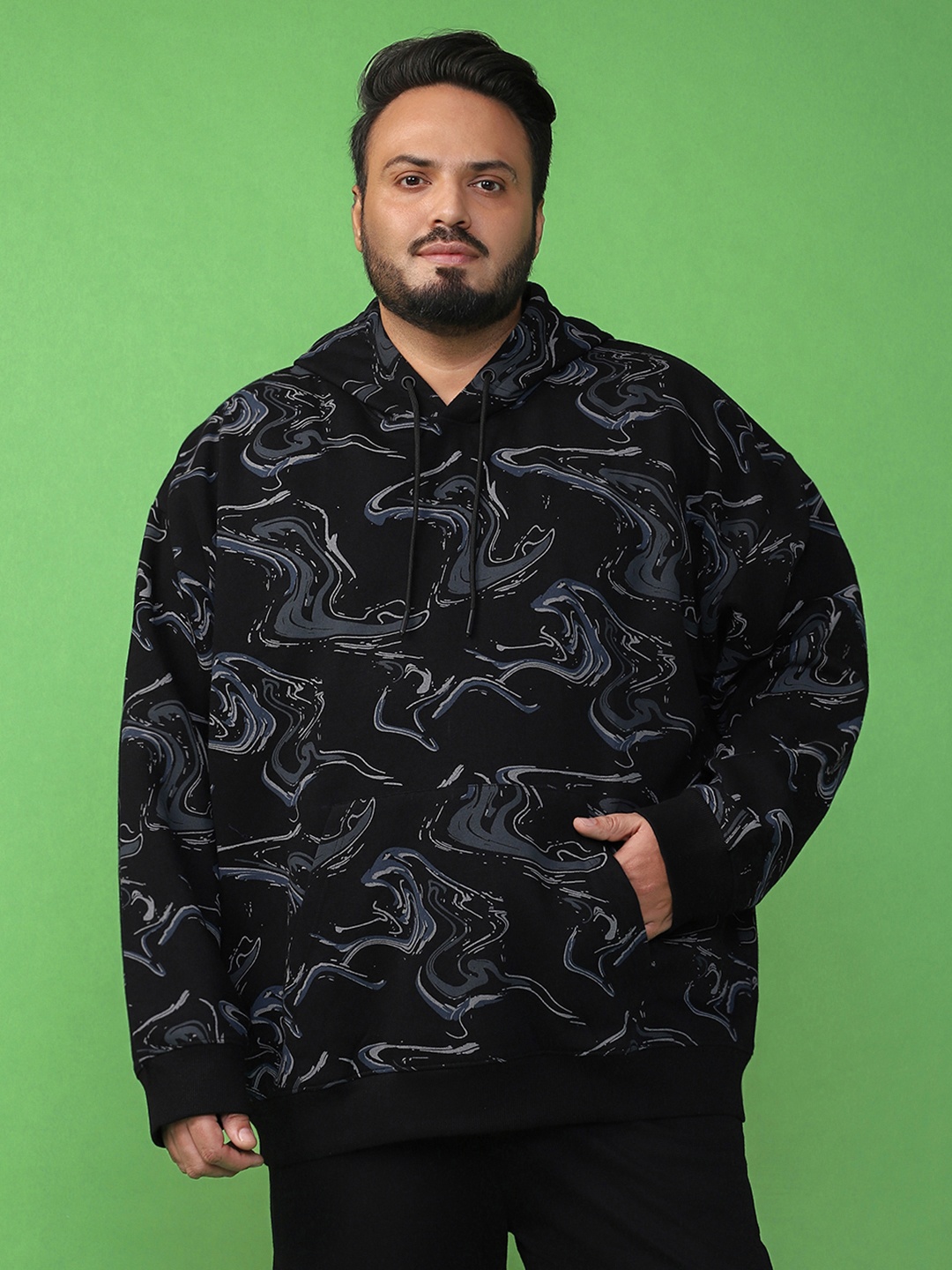 

Bewakoof Plus AOP Oversized Plus Size Sweatshirt, Black