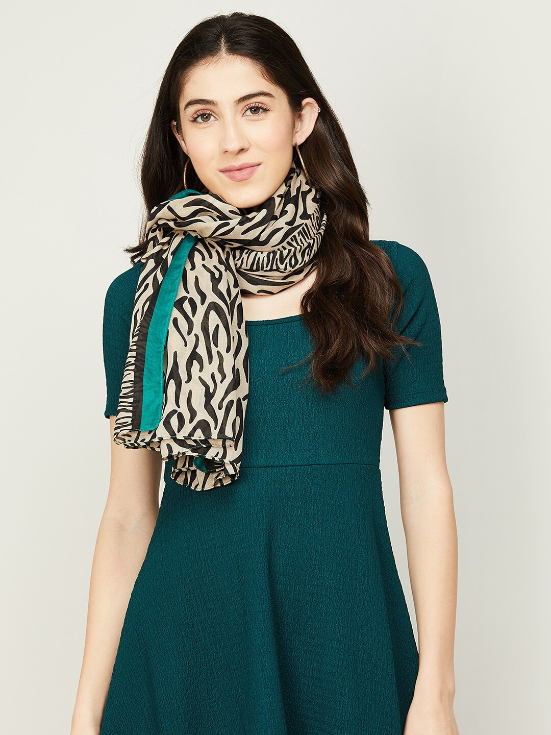 

Ginger by Lifestyle Women Printed Cotton Stole, Beige