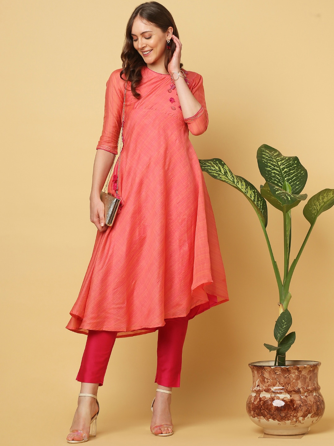 

Indifusion Embroidered Thread Work Floral A-Line Kurta, Orange