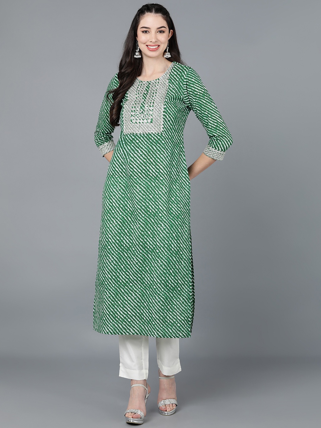 

kipek Round Neck Geometric Printed Thread Work Cotton Kurta, Green