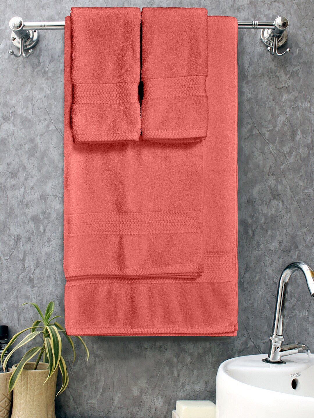 

BOMBAY DYEING Set Of 4 Cotton 600 GSM Soft & Durable Towel Set, Red