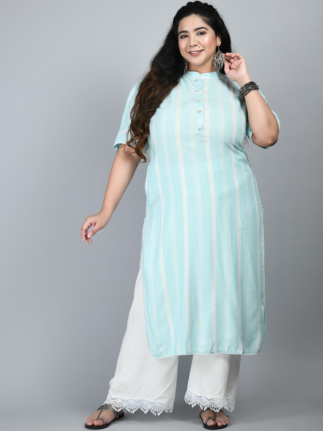 

PrettyPlus by Desinoor com Plus Size Striped Pathani Band Collar Kurta, Sea green