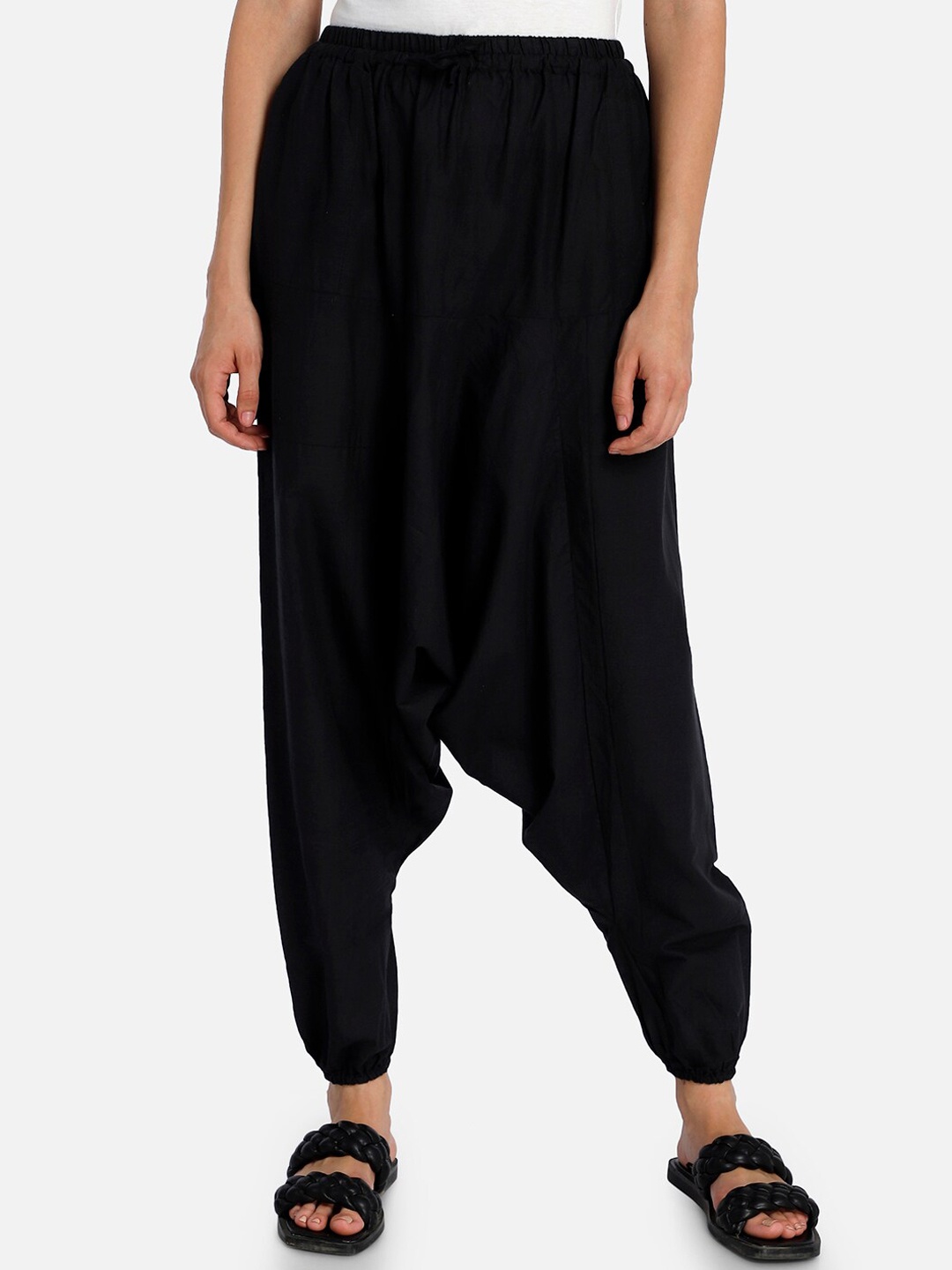 

Aditi Wasan Women Loose-Fit Harem Pants, Black