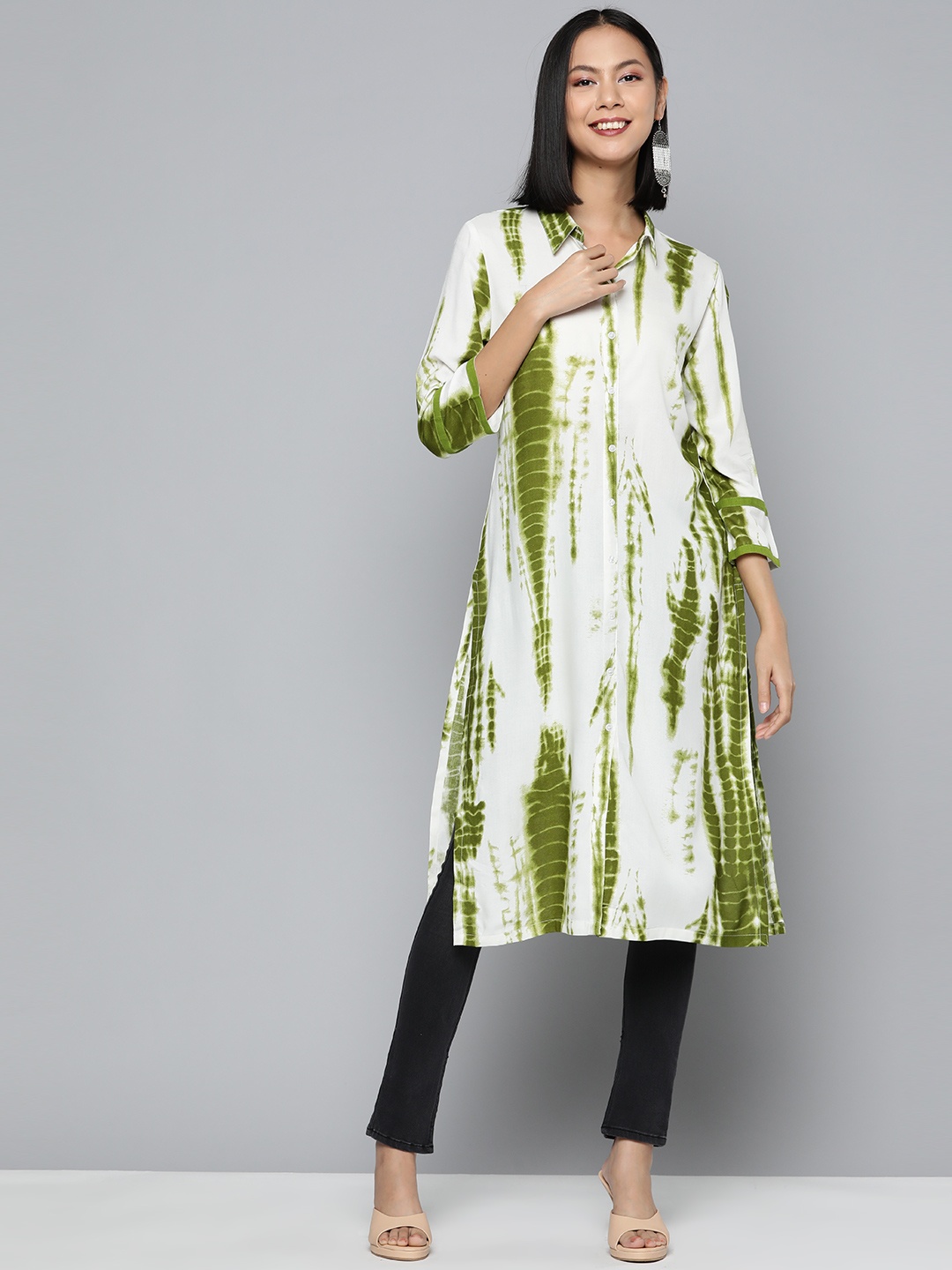 

HERE&NOW Women Abstract Printed Shirt Collar Kurta, White