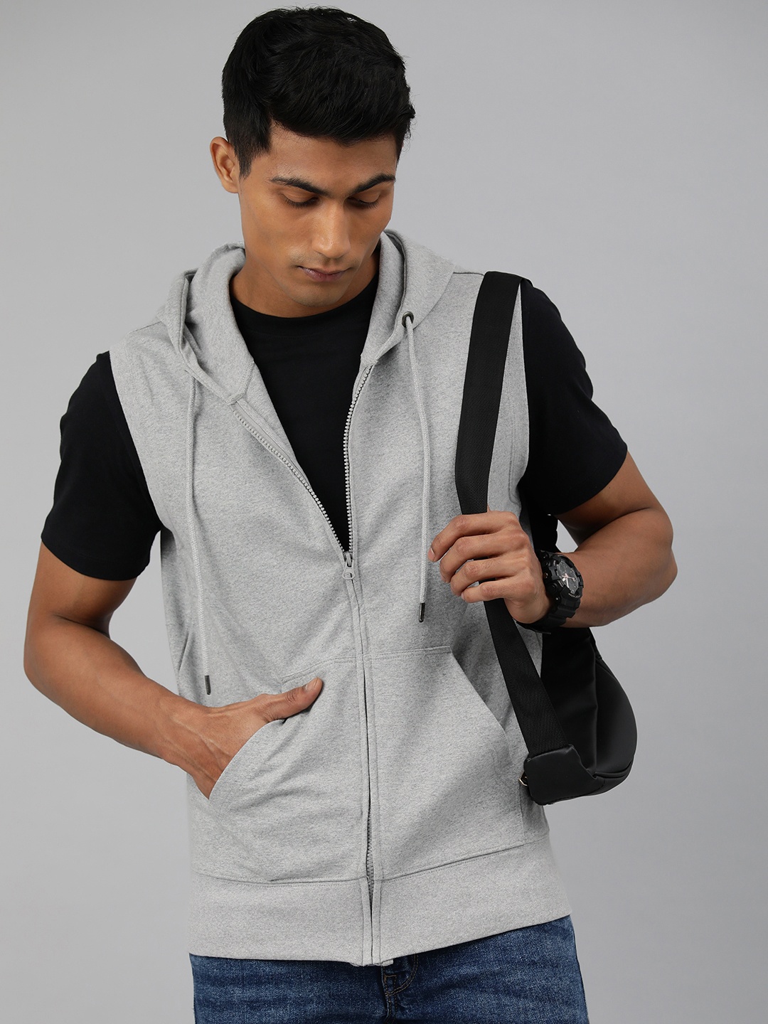 

Huetrap Men Solid Knitted Hooded Sweatshirt, Grey
