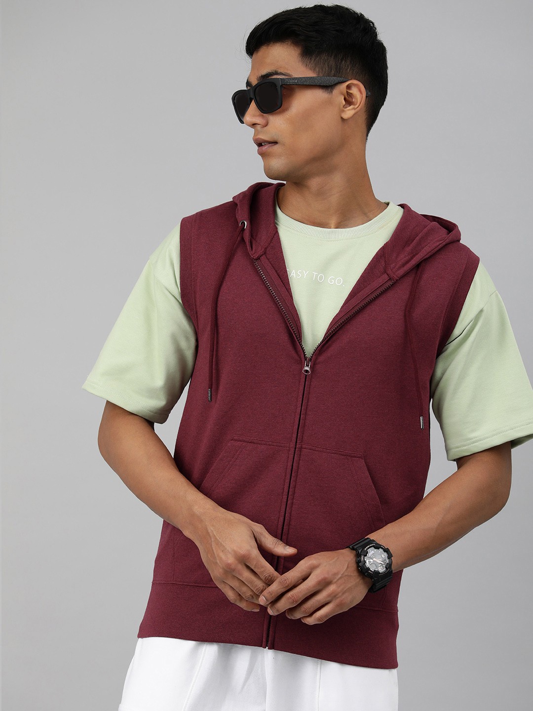 

Huetrap Men Solid Knitted Hooded Sweatshirt, Purple