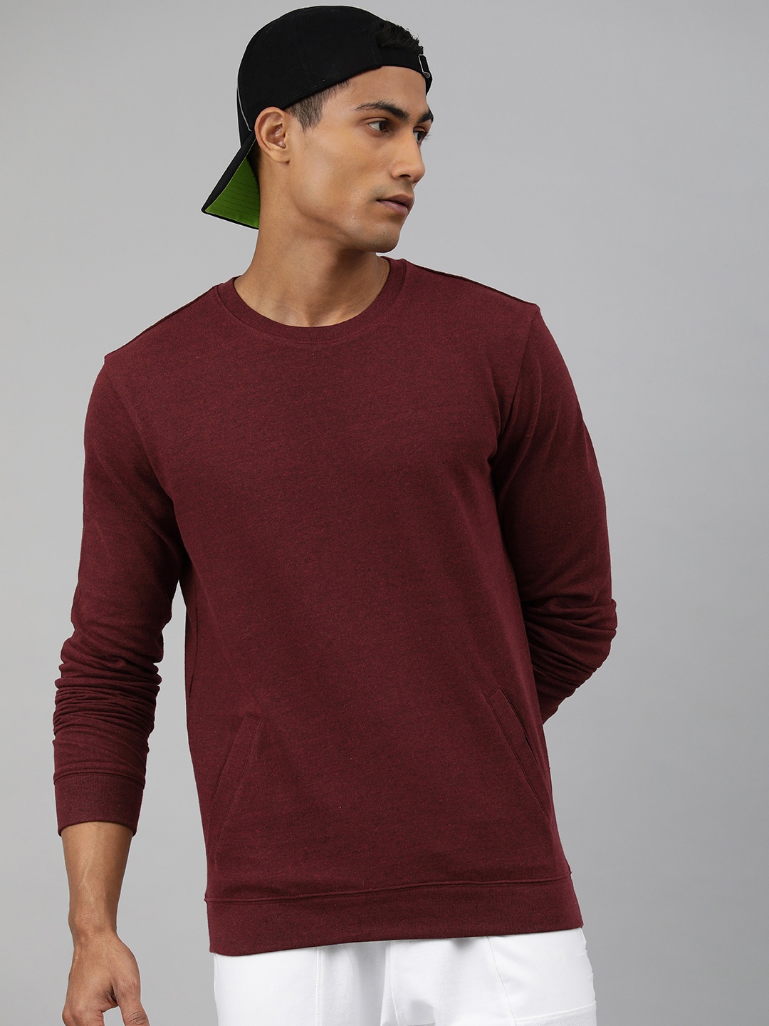 

Huetrap Men Solid Knitted Sweatshirt, Maroon
