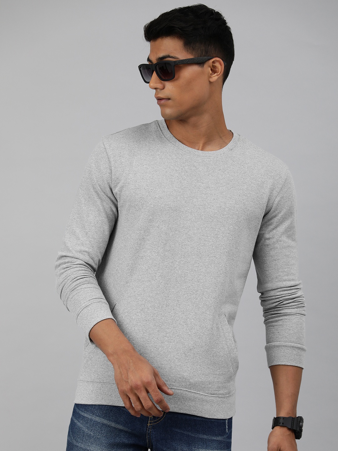 

Huetrap Men Solid Knitted Sweatshirt, Grey