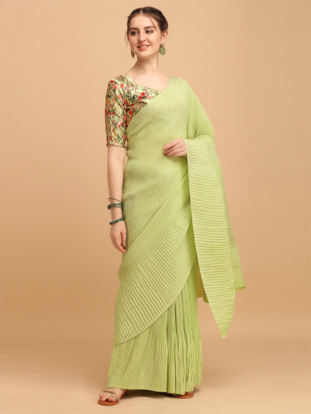 

Fab Viva Pure Silk Saree, Lime green