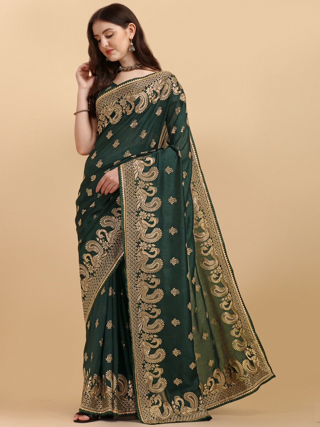 

Fab Viva Ethnic Motifs Embroidered Art Silk Saree, Green