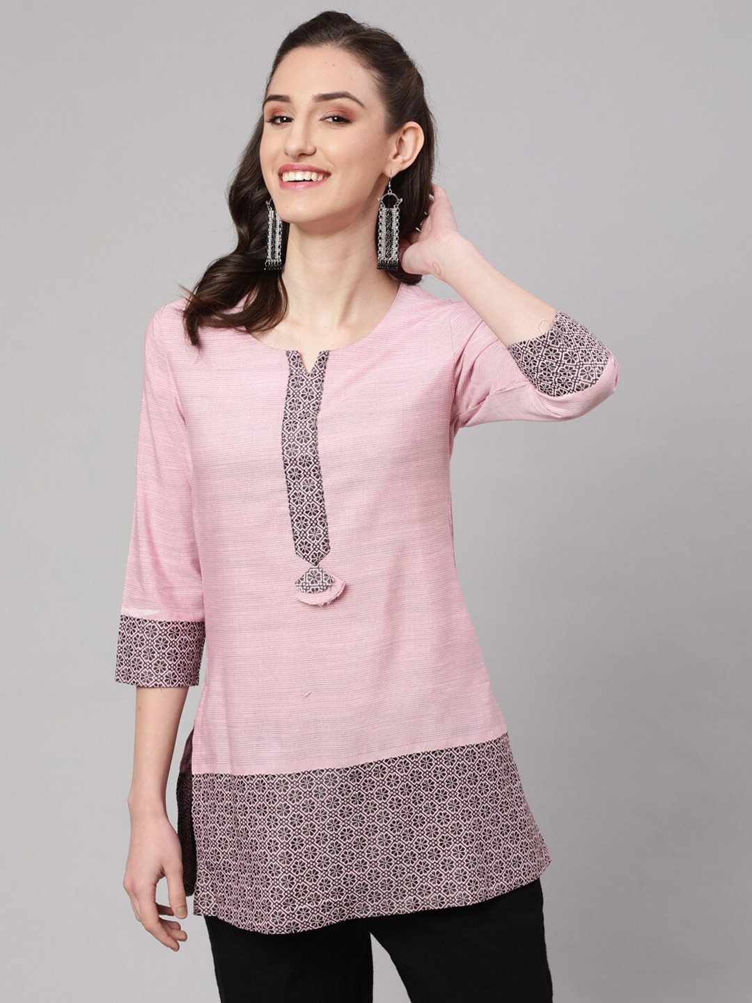 

AKIMIA Ethnic Motifs Printed Pure Cotton Jacquard Handloom Kurti, Pink