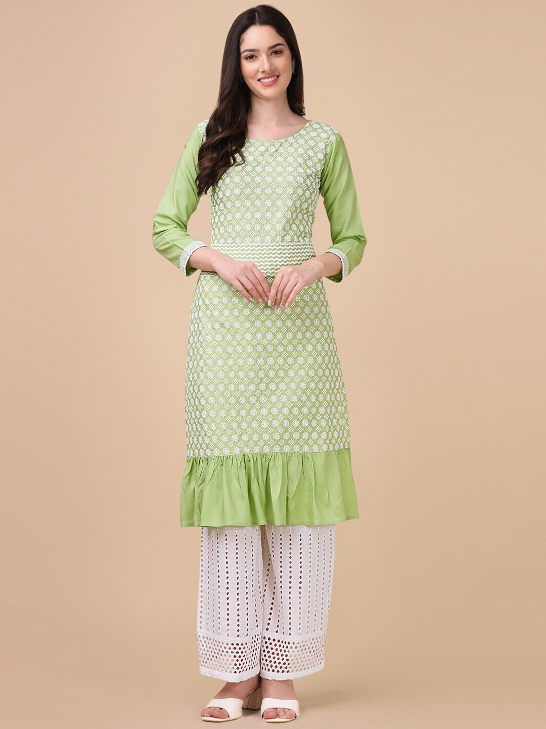 

GUFRINA Embroidered Chikankari Kurti with Palazzos, Green