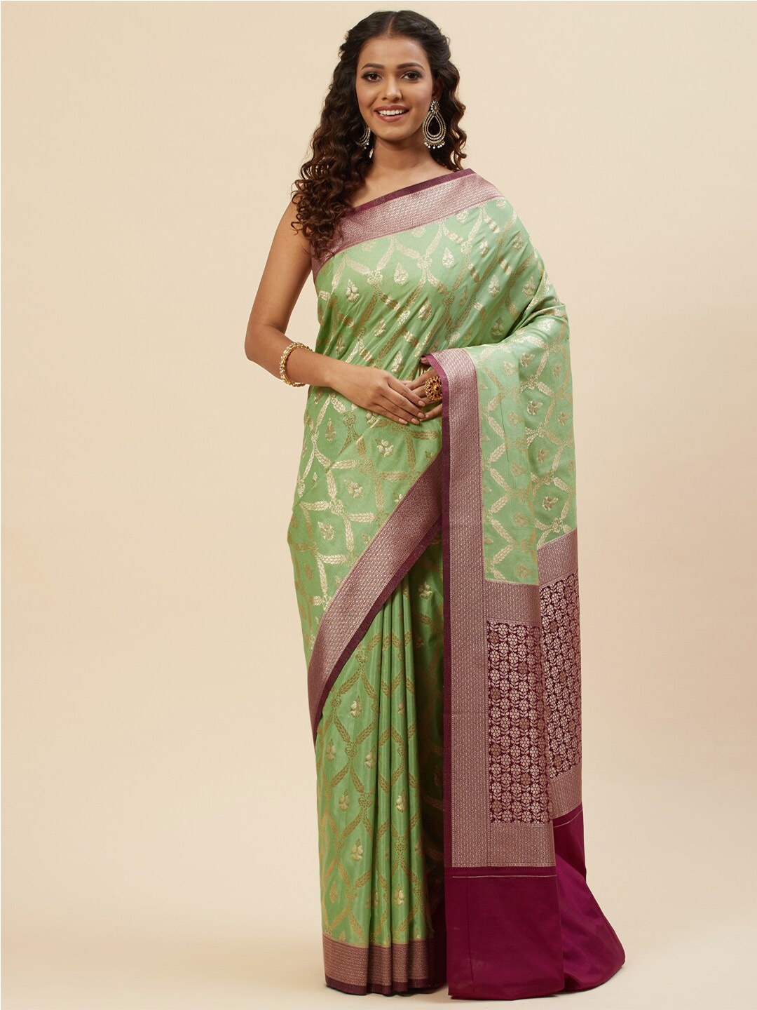 

Meena Bazaar Woven Design Zari Art Silk Saree, Green