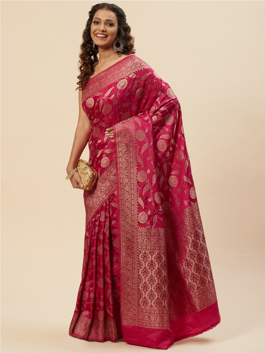 

Meena Bazaar Magenta & Gold-Toned Woven Design Zari Art Silk Saree