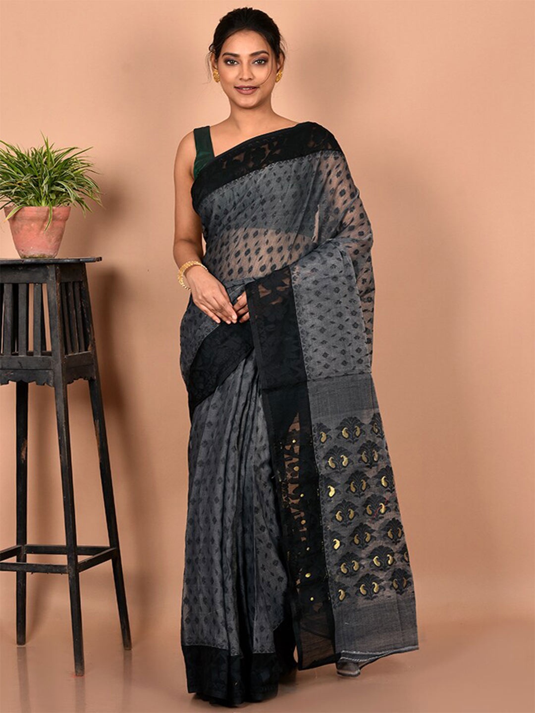 

AllSilks Woven Design Pure Cotton Taant Saree, Grey