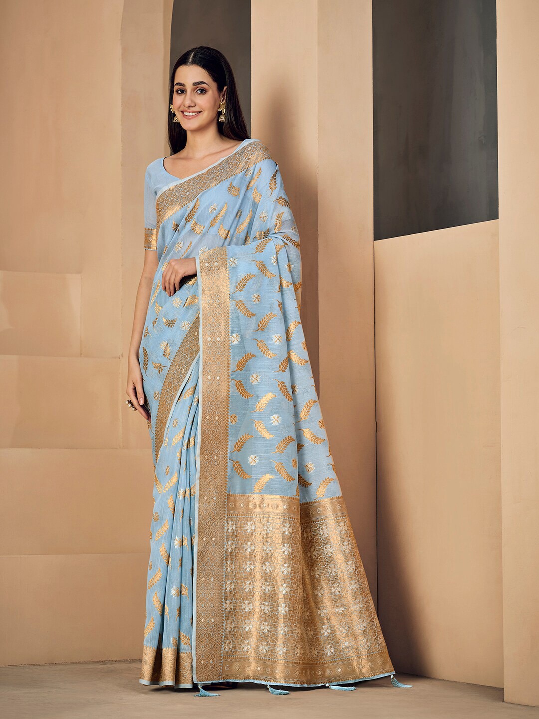 

GAJARAI Woven Design Zari Linen Blend Kanjeevaram Saree, Blue