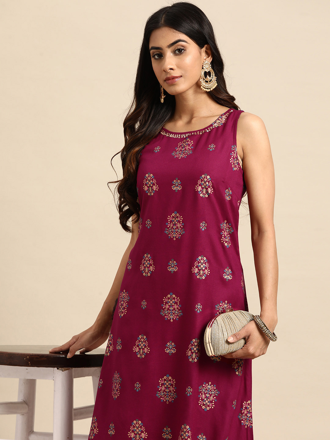 

all about you Ethnic Motifs Printed Sequinned Kurta with Trousers, Maroon