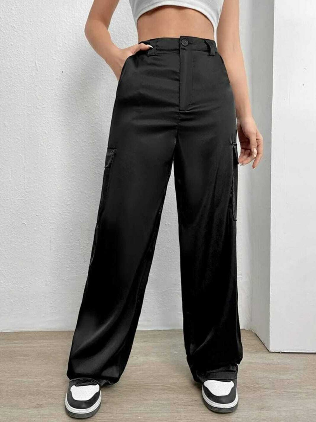 

Next One Women Relaxed Straight Leg Loose Fit High-Rise Easy Wash Trousers, Black