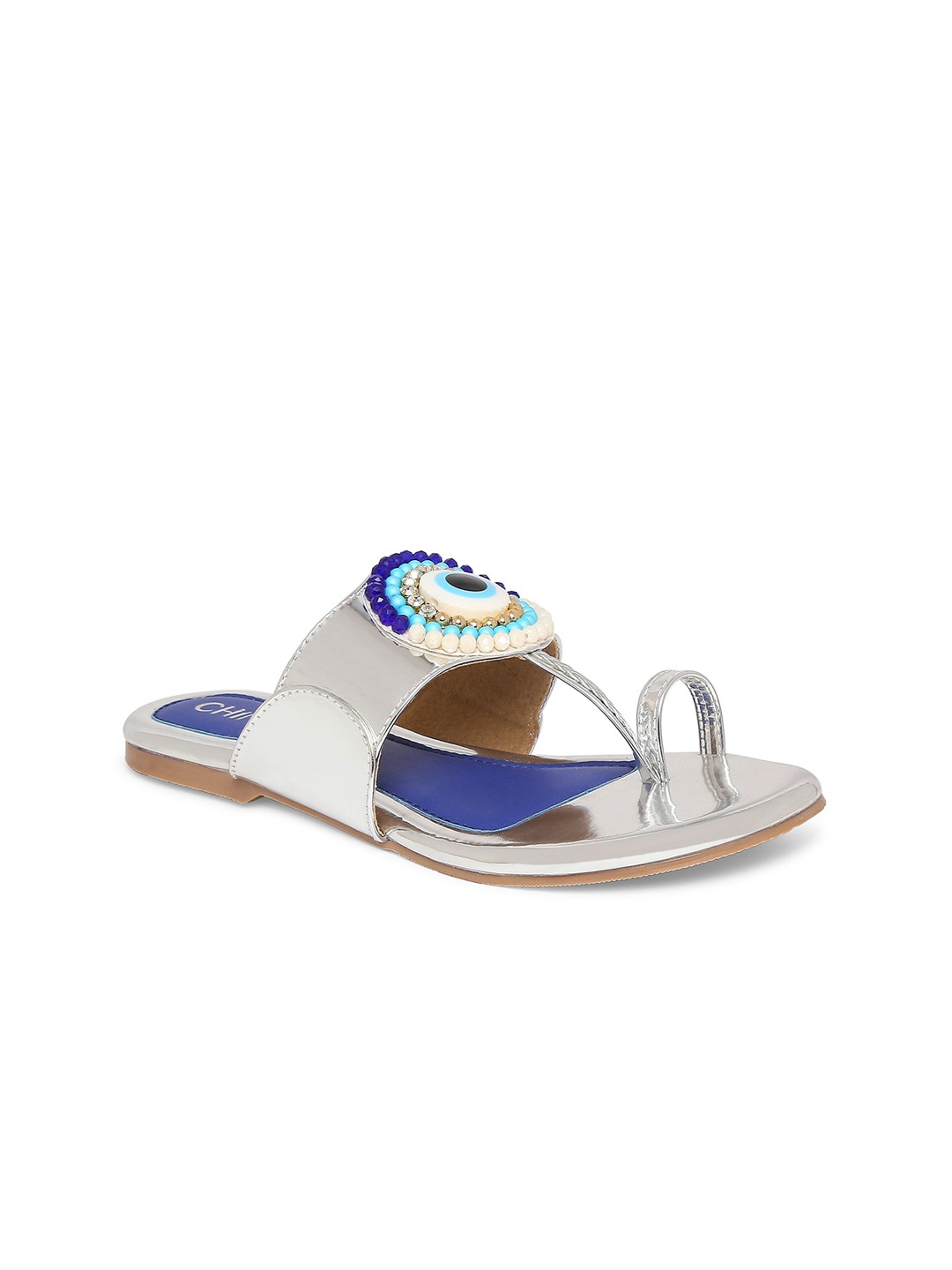

CHINI C Women Embellished One Toe Flats, Silver