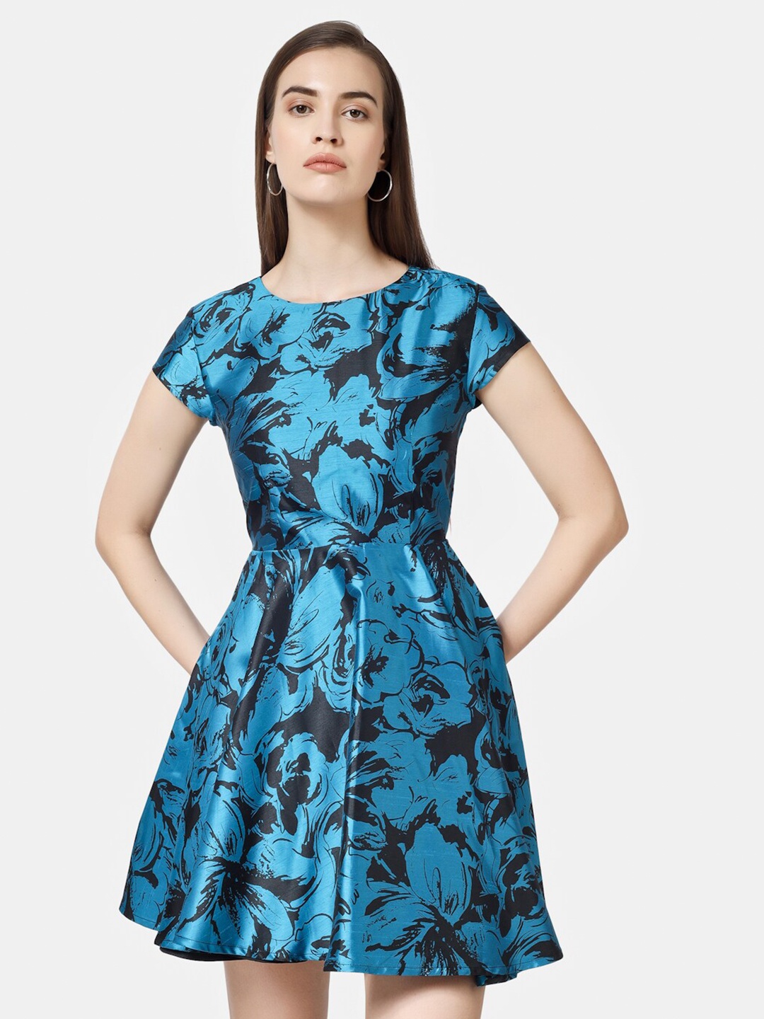 

Chanira La Parezza Floral Printed Flared Dress, Blue