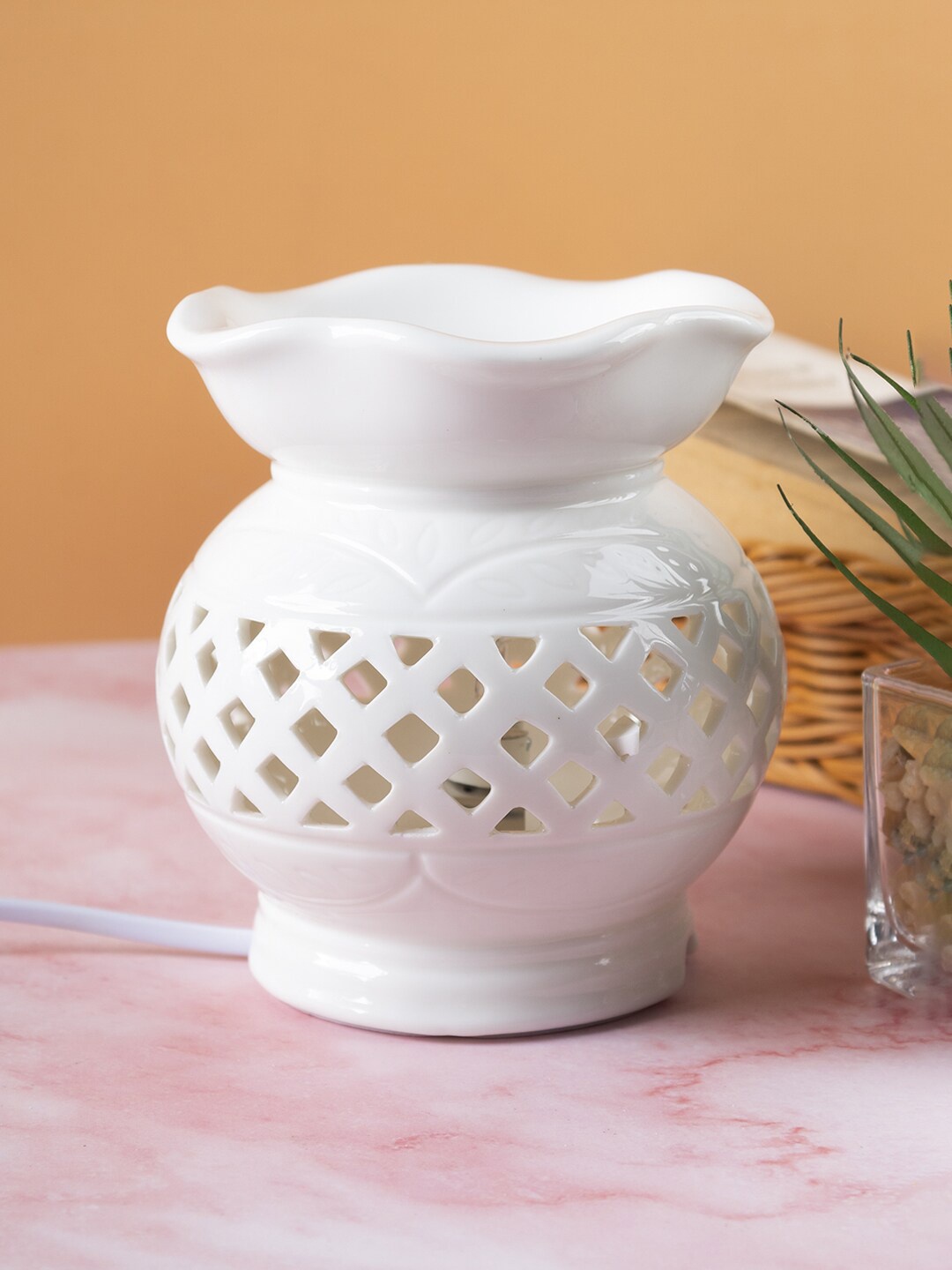 

MARKET99 White Electric Aroma Burner