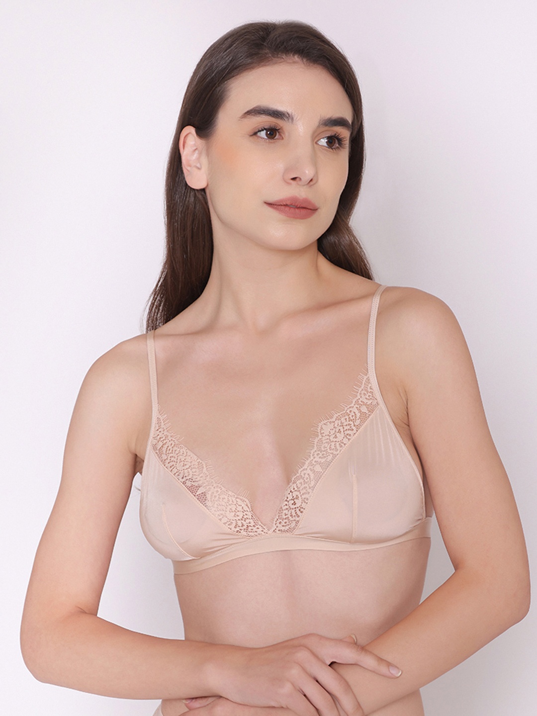 

Treasure chest Woman Jess Eyelash Lace Bralette Feel Bra, Nude