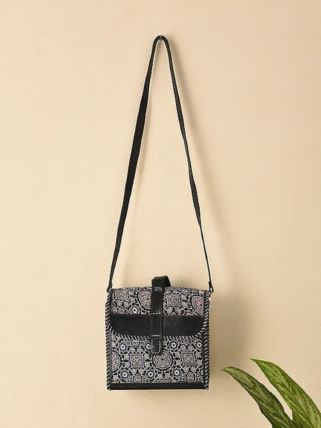 

Jalwa Art Ethnic Motifs Printed Leather Structured Sling Bag, Black