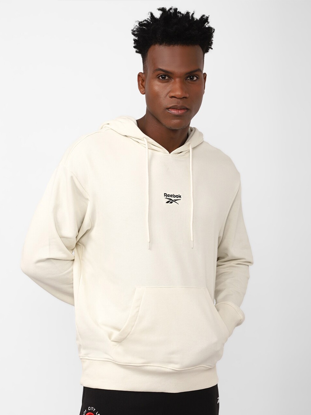

Reebok Men RBK Classics CL SV Pure Cotton Hooded Sweatshirts, Cream