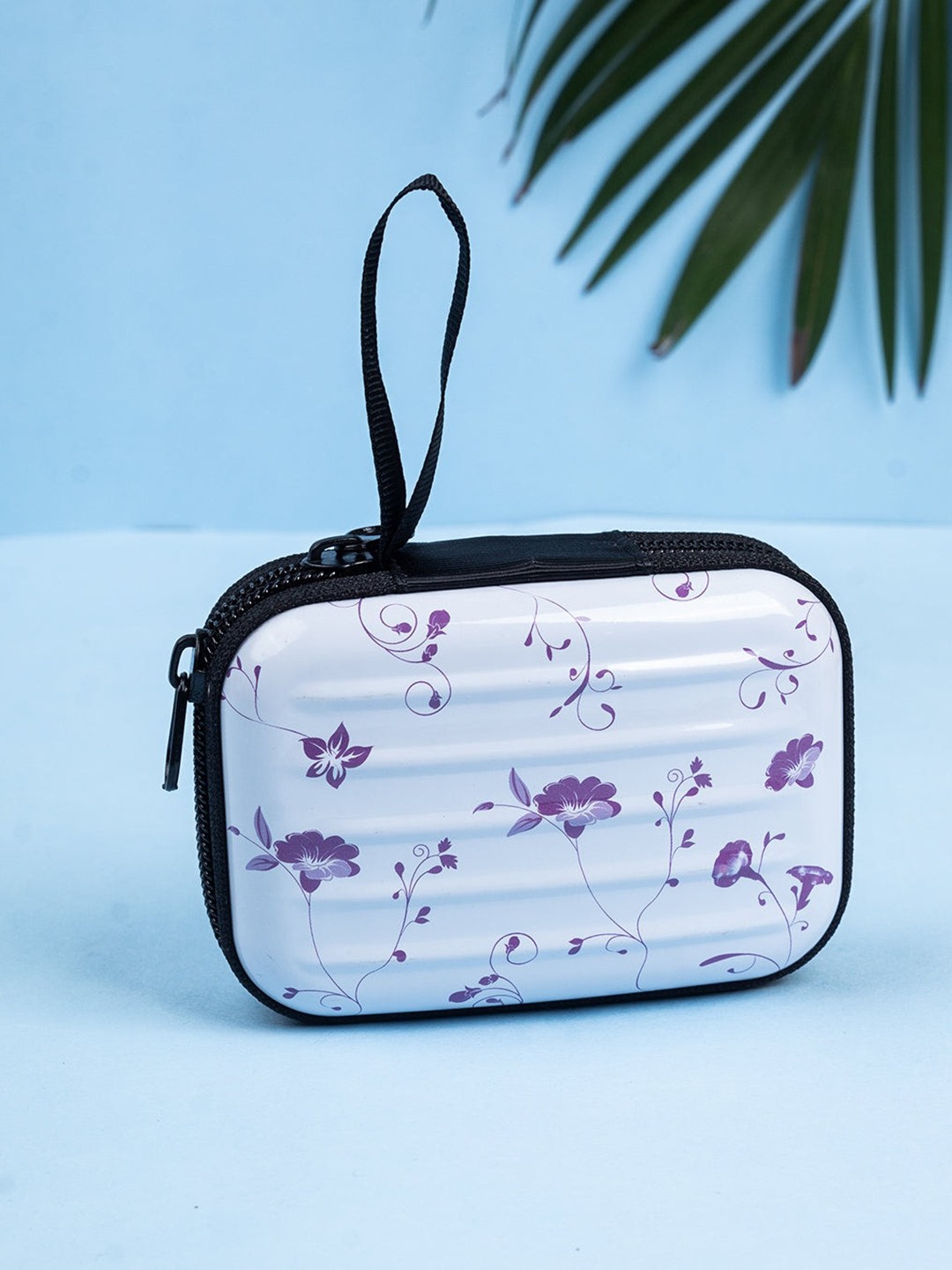 

MARKET99 Unisex White & Purple Printed Box Clutch