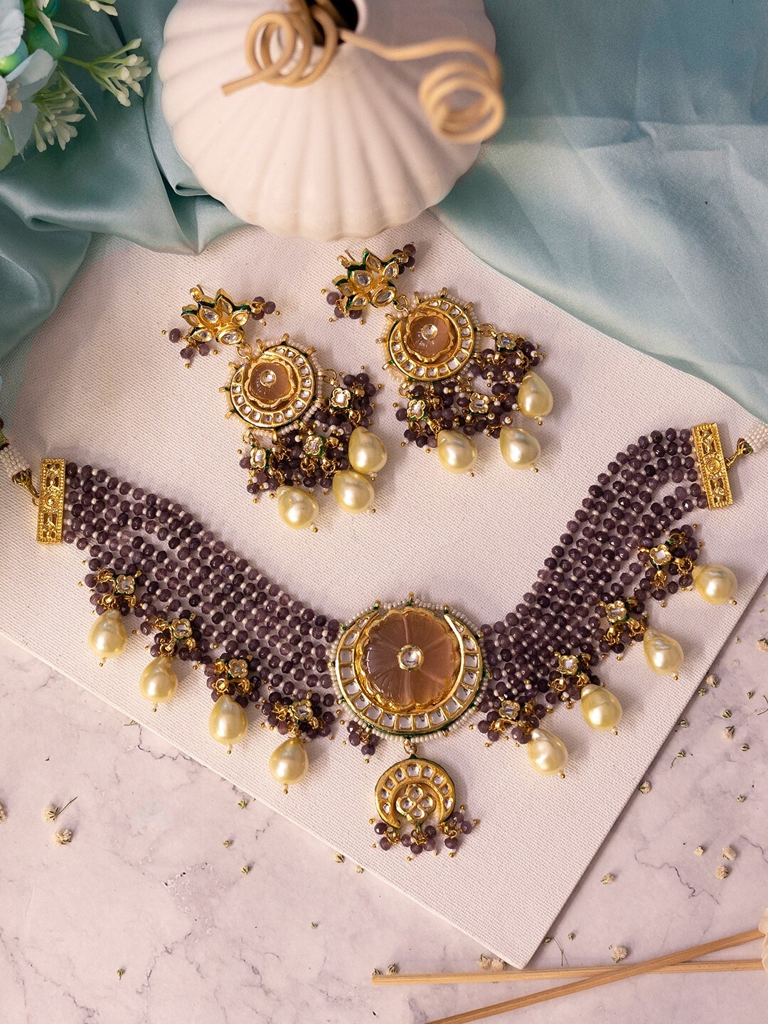 

Ishhaara Gold-Plated Onex Studded & Beaded Enamelled Jewellery Set, Purple