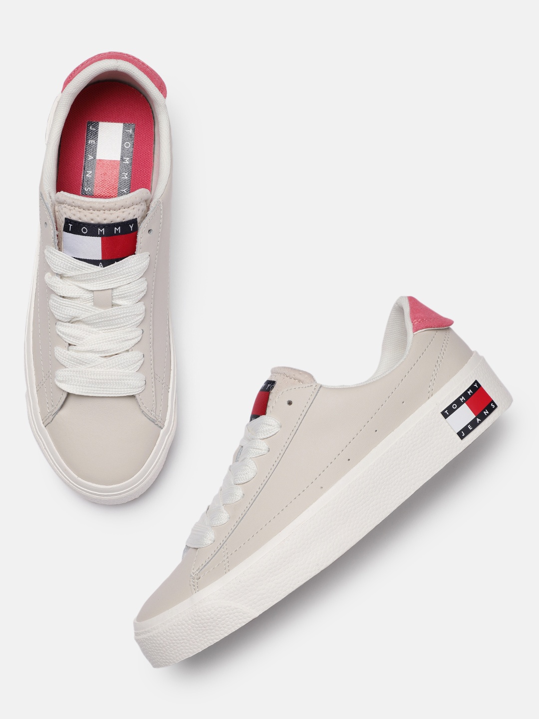 

Tommy Hilfiger Women Leather Sneakers, Beige