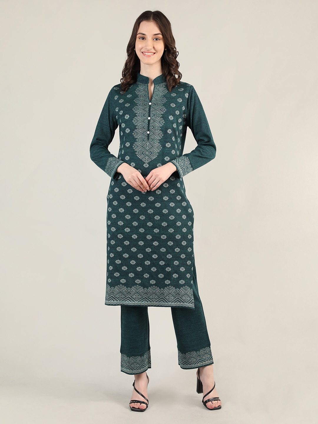 

MIKHAD Women Ethnic Motifs Printed Wool Kurta, Teal