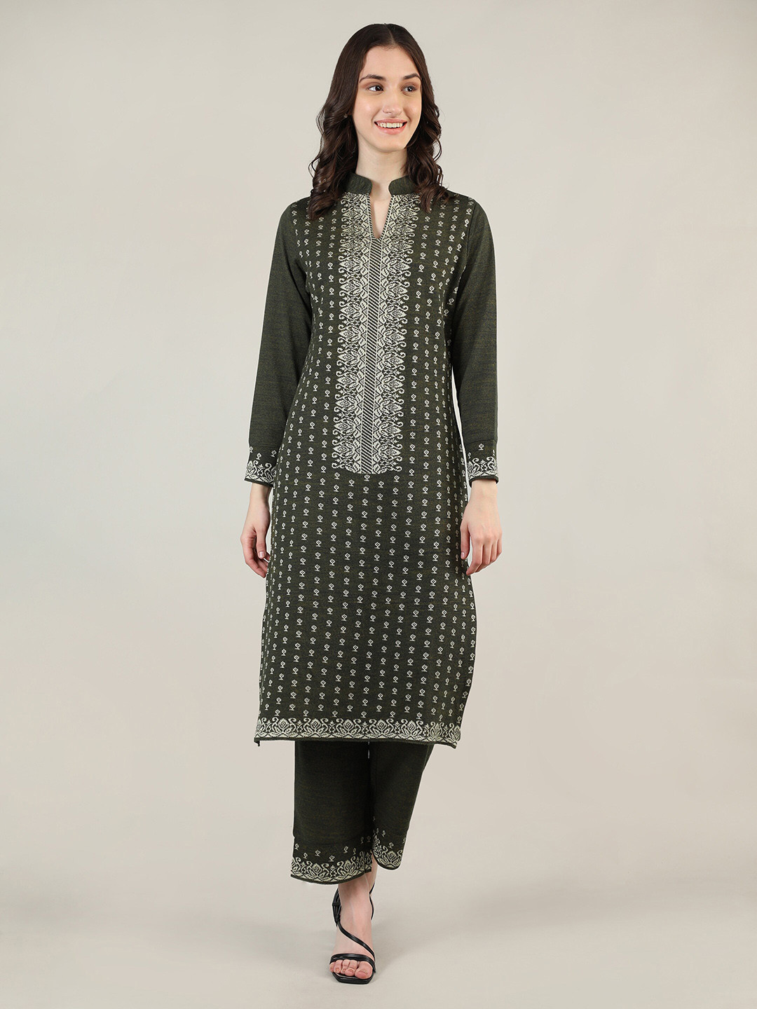 

MIKHAD Ethnic Motifs Printed Mandarin Collar Straight Regular Kurta, Olive