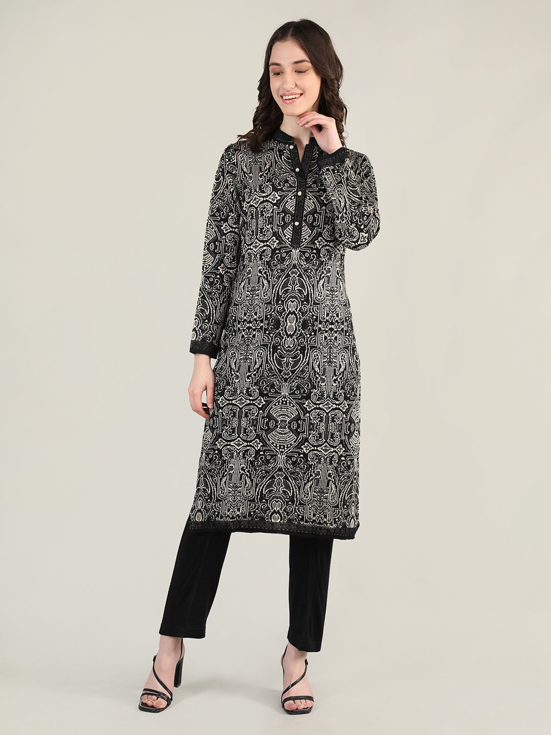 

MIKHAD Mandarin Collar Ethnic Motifs Woven Design Woolen Kurta, Black