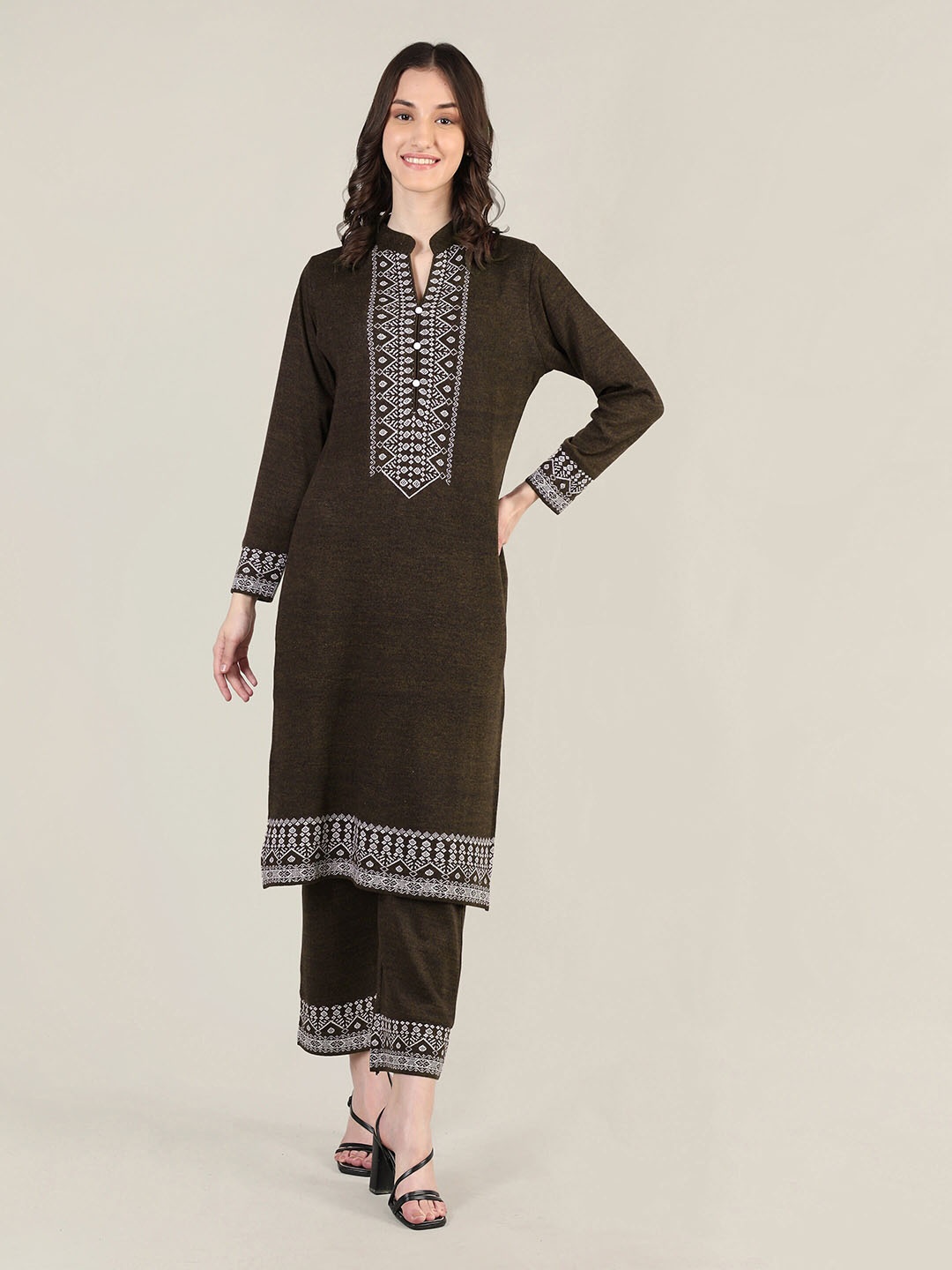 

MIKHAD Mandarin Collar Ethnic Motifs Printed Wool Kurta, Coffee brown