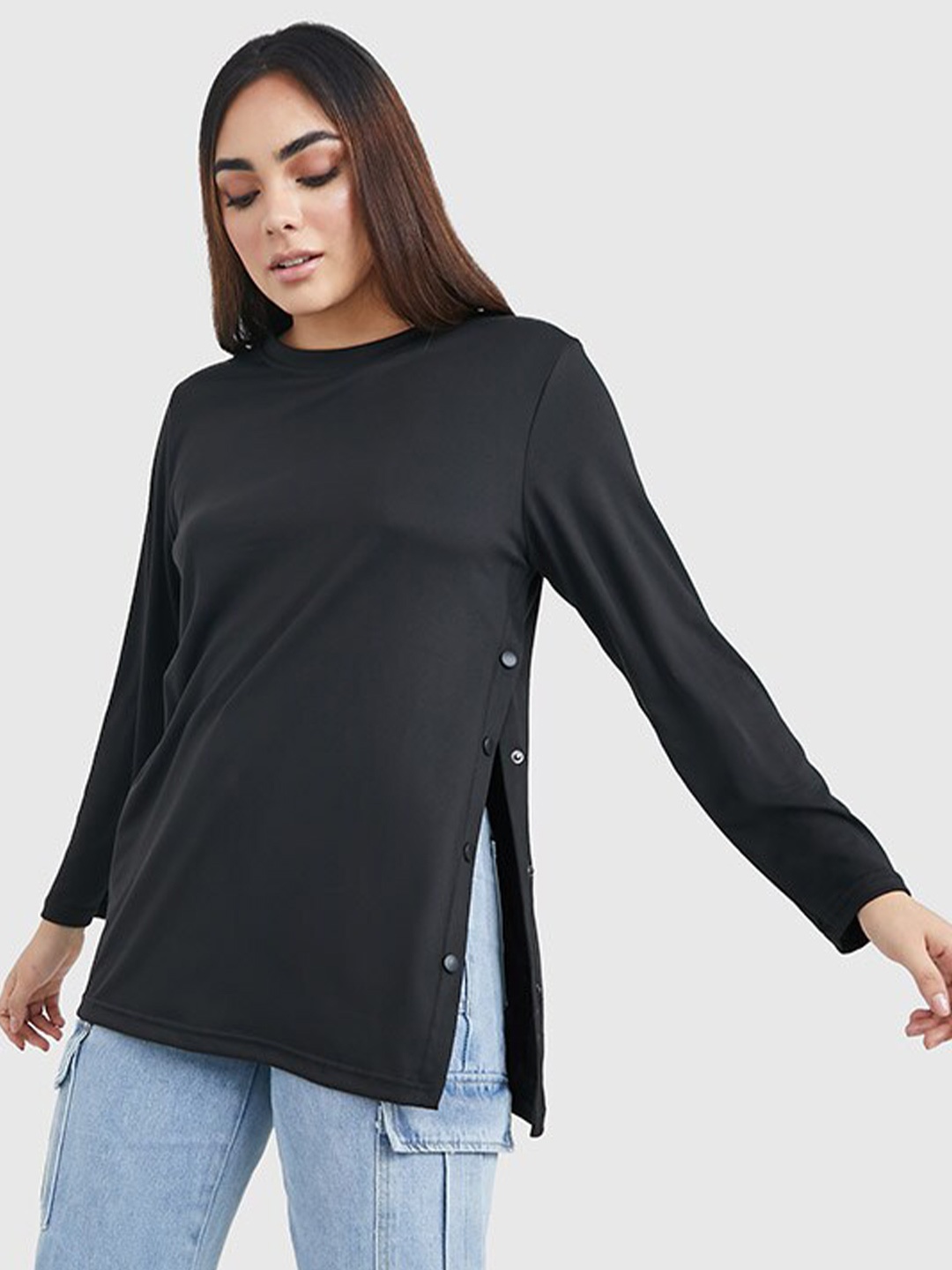 

Styli Women Black T-shirt