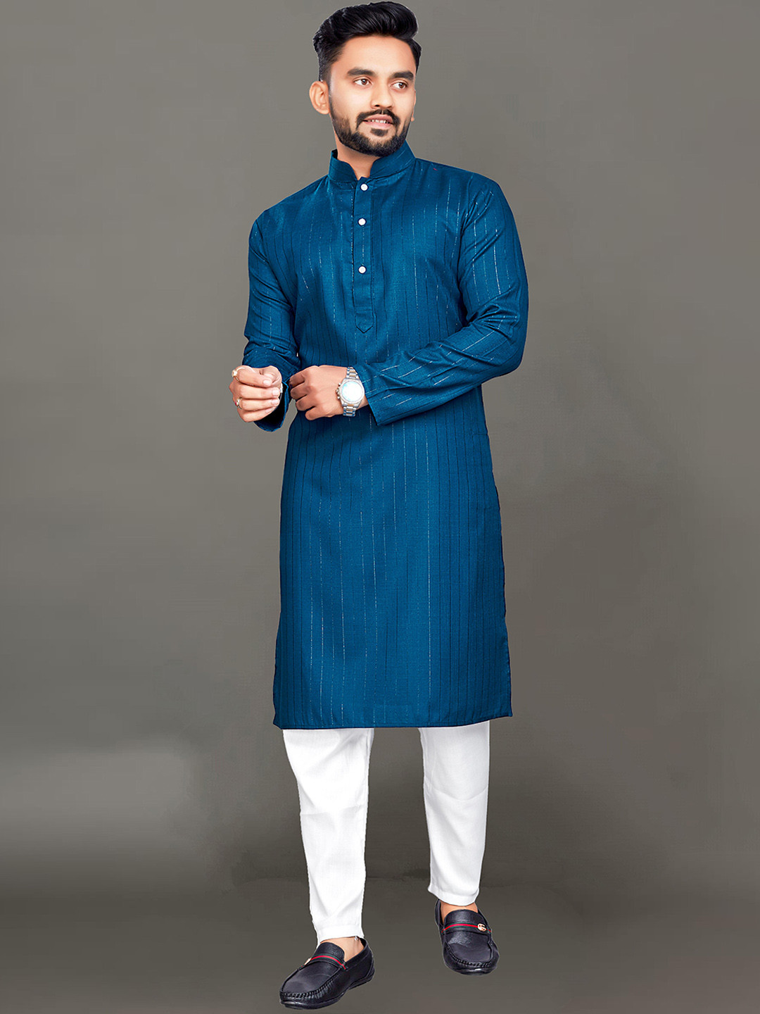 

Ekta Textiles Men Blue Striped Pure Cotton Kurta with Pyjamas