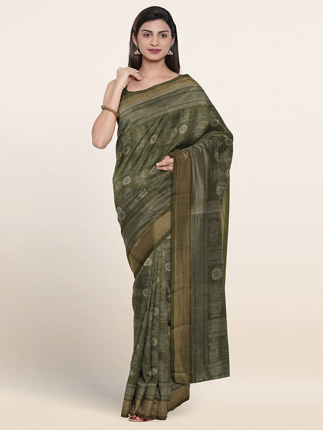 

Pothys Floral Printed Saree, Green