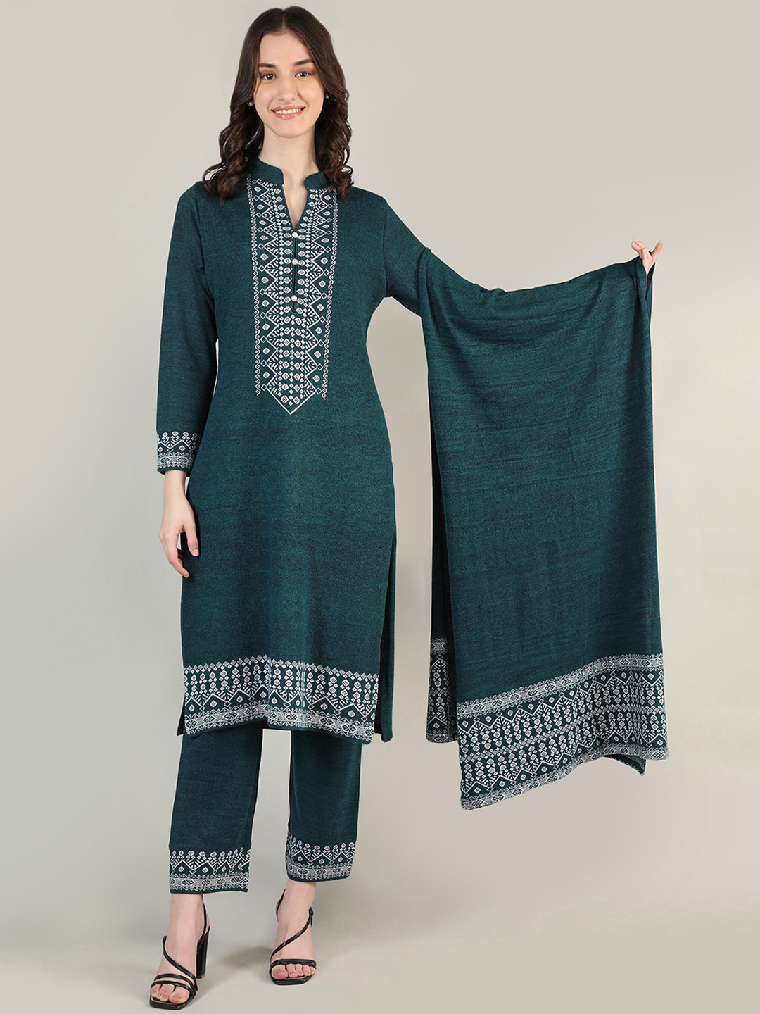 

MIKHAD Women Ethnic Motifs Printed Kurta with Trousers, Teal