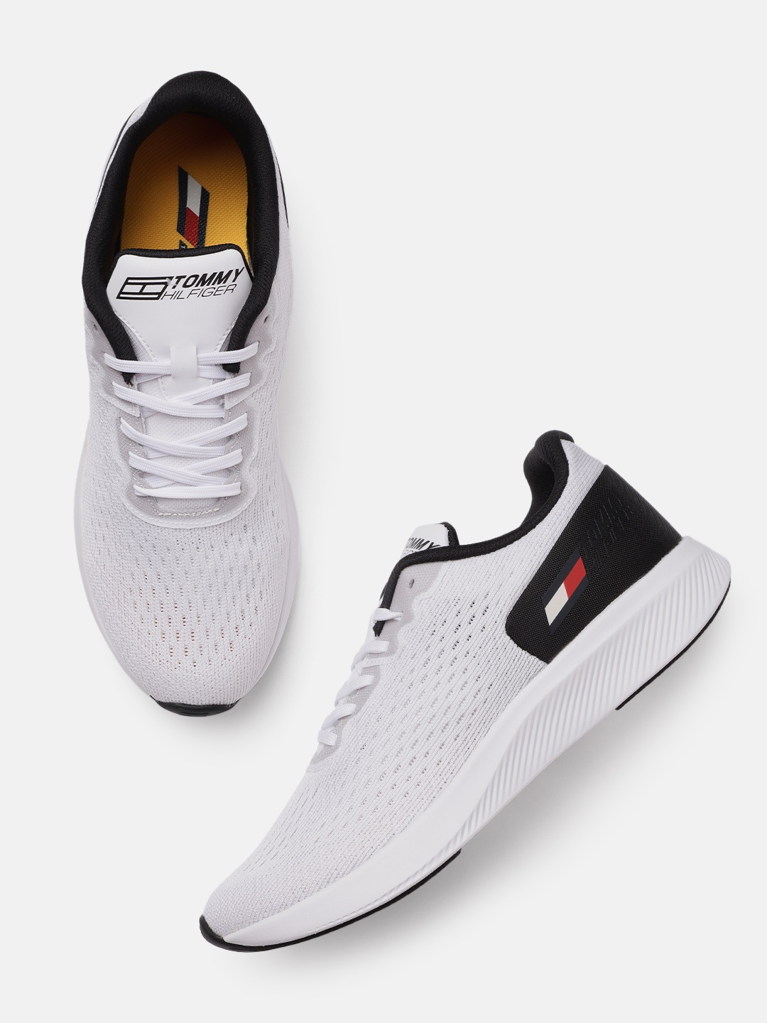 

Tommy Hilfiger Men Solid Sneakers, White