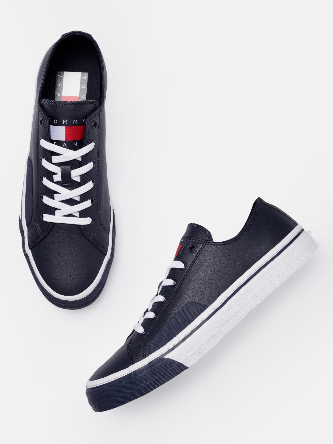 

Tommy Hilfiger Men Sneakers, Navy blue